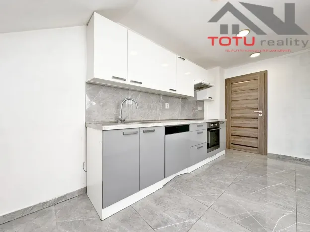 Pronájem bytu 3+1, Trutnov, Voletinská, 86 m2