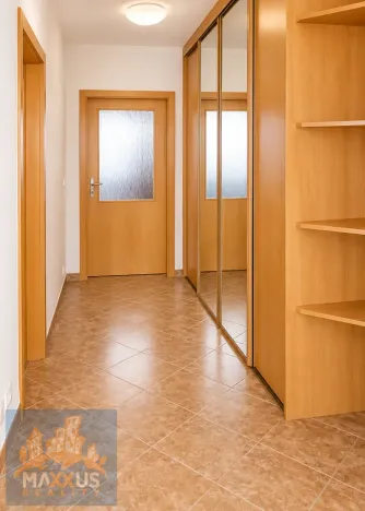 Pronájem bytu 2+kk, Praha - Strašnice, Názovská, 63 m2