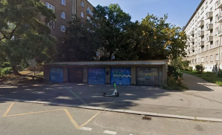 Prodej garáže, Praha - Vršovice, Gruzínská, 17 m2