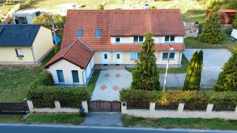 Prodej rodinného domu, Sušice - Volšovy, 270 m2