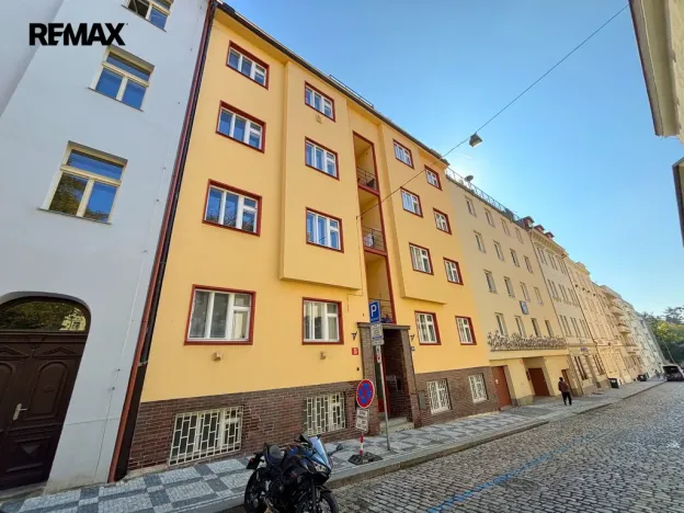 Pronájem bytu 2+kk, Praha - Vršovice, Košická, 46 m2