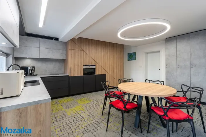 Prodej rodinného domu, Brno - Dolní Heršpice, Jižní náměstí, 340 m2
