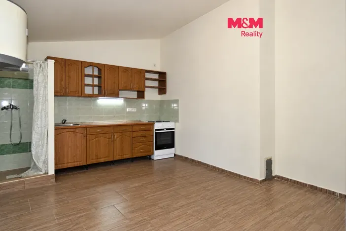 Pronájem bytu 1+kk, Červené Pečky, Dobešovice, 20 m2