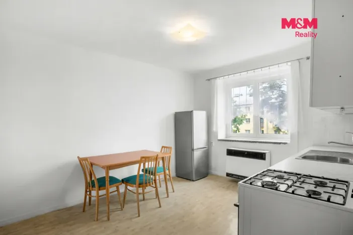 Pronájem bytu 2+1, Kladno, Helsinská, 48 m2