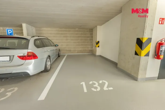 Prodej bytu 1+kk, Praha - Dolní Měcholupy, Honzíkova, 35 m2