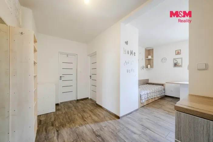 Prodej rodinného domu, Bobnice - Kovansko, Krátká, 80 m2