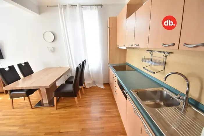 Prodej bytu 3+kk, Karlovy Vary, Petřín, 72 m2