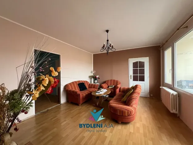 Prodej bytu 4+1, Teplice, Pod školou, 82 m2