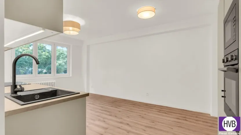 Prodej bytu 3+kk, Praha, Oblouková, 63 m2
