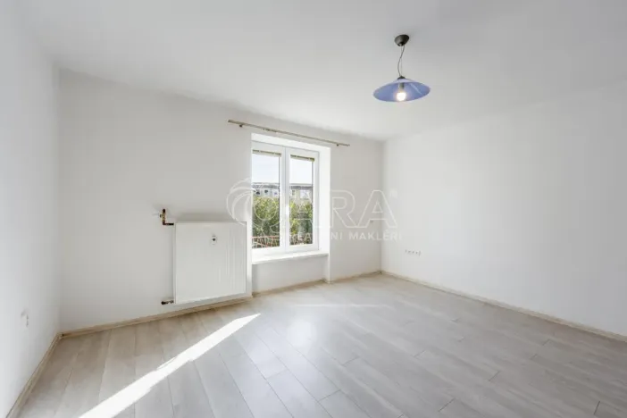 Pronájem bytu 2+1, Strakonice - Strakonice I, Husova, 60 m2