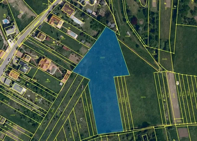Dražba pozemku, 6178 m², Kunovice