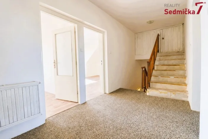 Prodej rodinného domu, Únanov, 300 m2