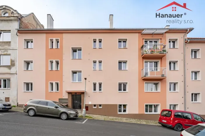 Prodej bytu 2+1, Ústí nad Labem - Střekov, Myslbekova, 66 m2