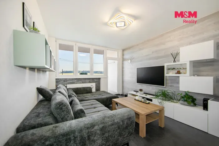 Prodej bytu 3+1, Líně, Vodárenská, 61 m2