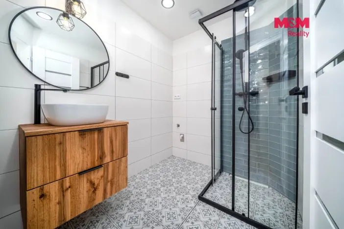Prodej bytu 2+1, Praha - Dejvice, Kafkova, 43 m2