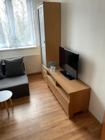 Pronájem bytu 2+kk, Praha, Hostavická, 30 m2