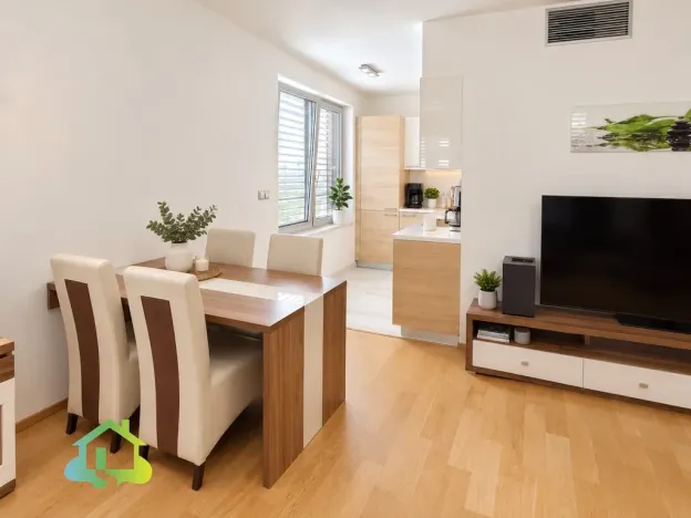 Prodej bytu 2+kk, Praha - Vinohrady, Rubešova, 65 m2