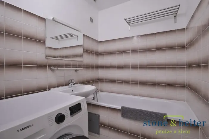 Prodej bytu 3+1, Praha - Smíchov, Plzeňská, 72 m2