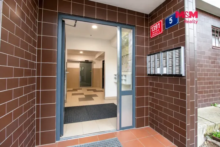 Pronájem bytu 2+kk, Praha - Michle, U Botiče, 42 m2