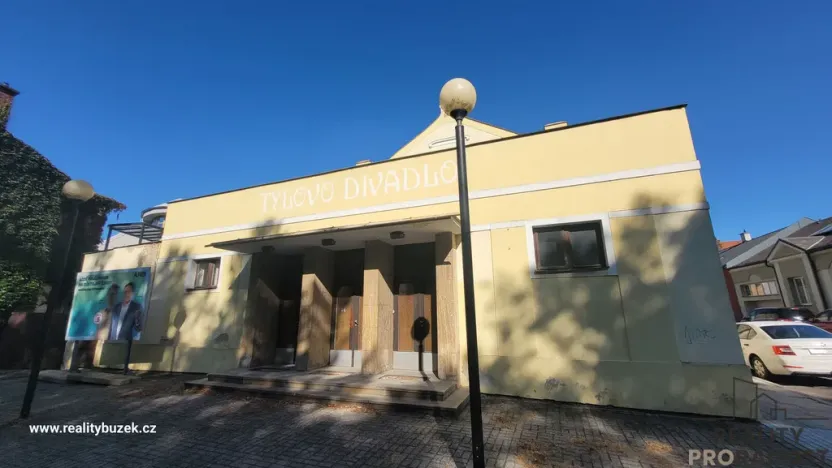Prodej činžovního domu, Šternberk, 936 m2