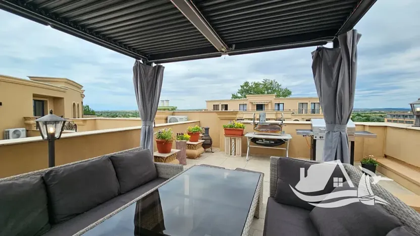 Prodej bytu 4+kk, Nesebar, Bulharsko, 105 m2