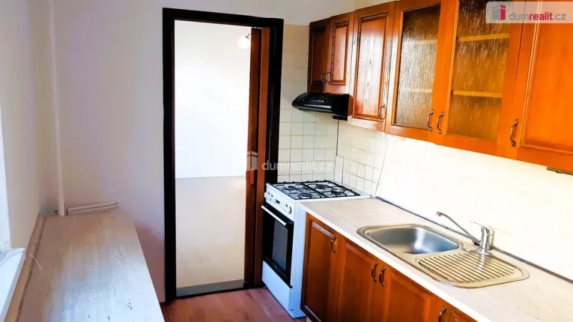 Prodej bytu 3+1, Rousínov, V Sídlišti, 74 m2