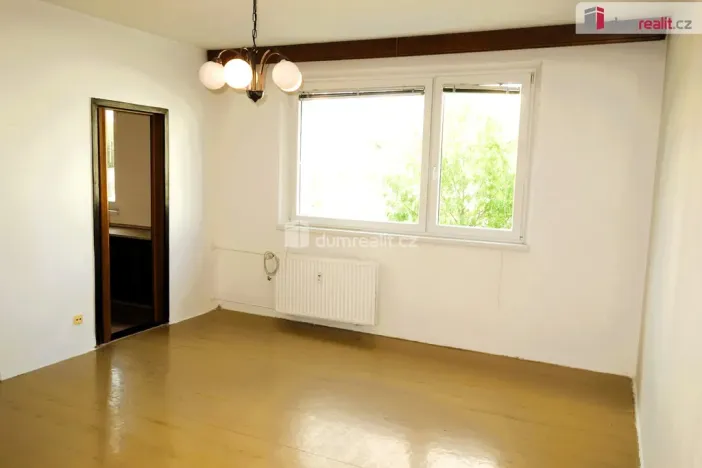 Prodej bytu 3+1, Rousínov, V Sídlišti, 74 m2