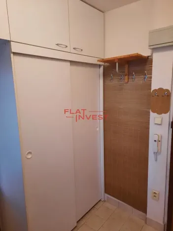 Pronájem bytu 2+kk, Praha - Modřany, Mladenovova, 47 m2