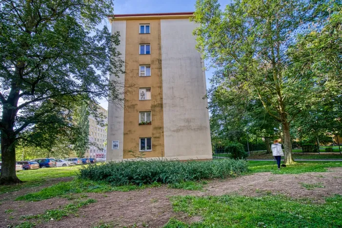 Pronájem bytu 2+1, Most, Jaroslava Vrchlického, 52 m2