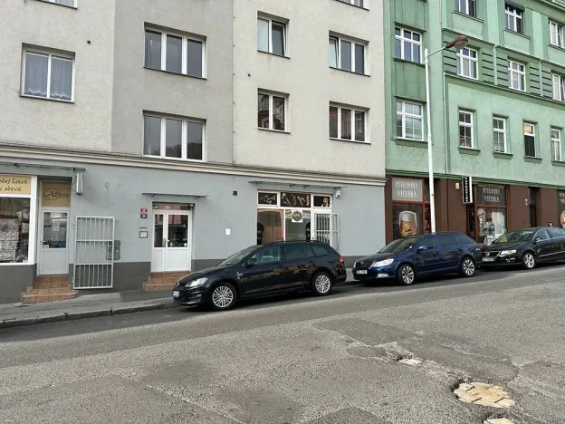 Pronájem obchodního prostoru, Děčín, Prokopa Holého, 72 m2