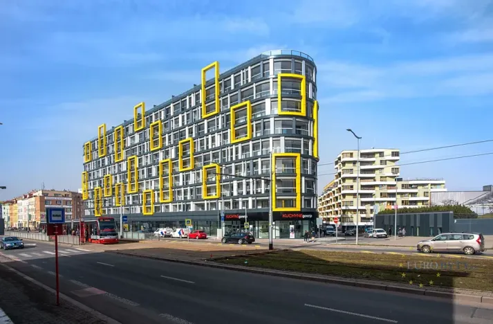 Pronájem garáže, Praha - Libeň, Kurta Konráda, 17 m2