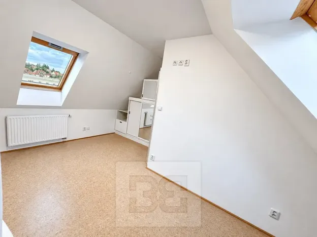 Pronájem bytu 4+kk, Praha - Vokovice, Na rozdílu, 99 m2
