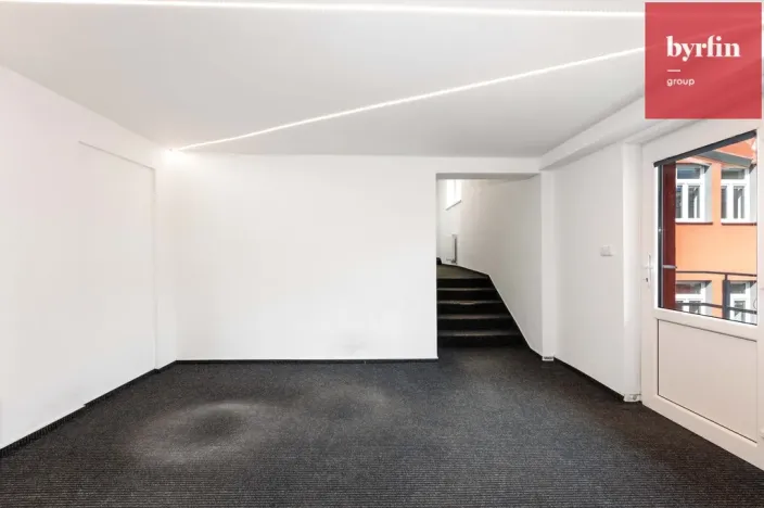 Pronájem kanceláře, Opava, Pekařská, 135 m2