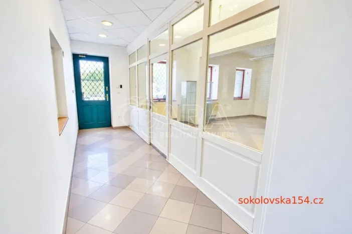 Prodej obchodního prostoru, Praha - Libeň, Sokolovská, 51 m2