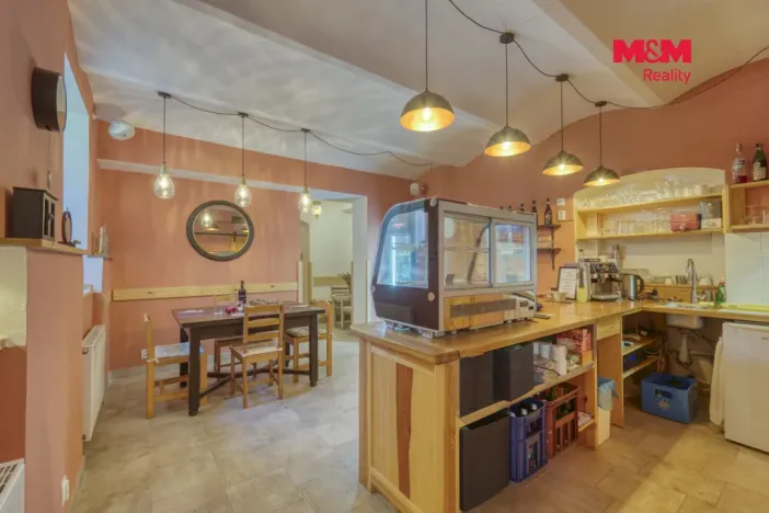 Pronájem obchodního prostoru, Karlovy Vary, Bělehradská, 100 m2