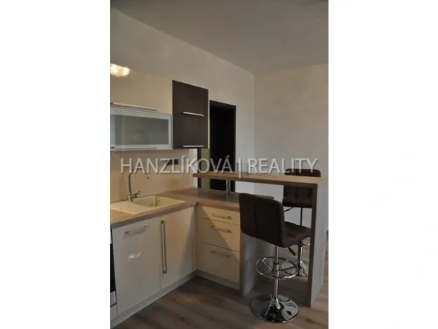 Pronájem bytu 2+kk, České Budějovice - České Budějovice 2, Volejbalistů, 48 m2