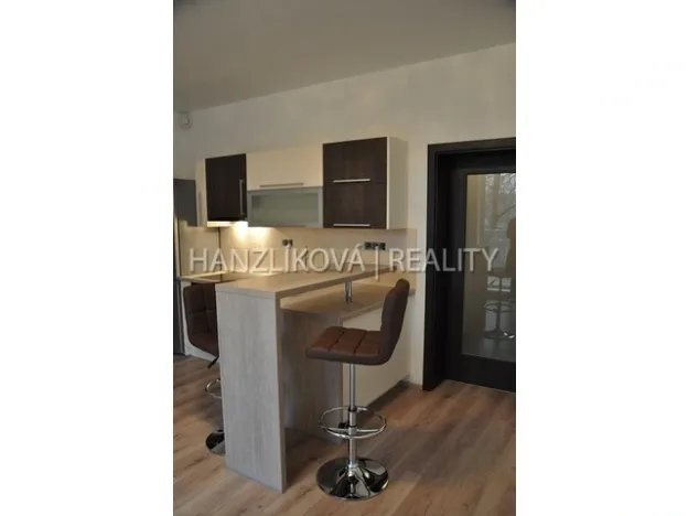 Pronájem bytu 2+kk, České Budějovice - České Budějovice 2, Volejbalistů, 48 m2