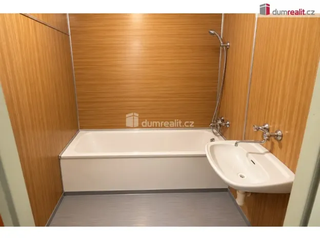Prodej bytu 1+kk, Praha - Vokovice, Tobrucká, 39 m2