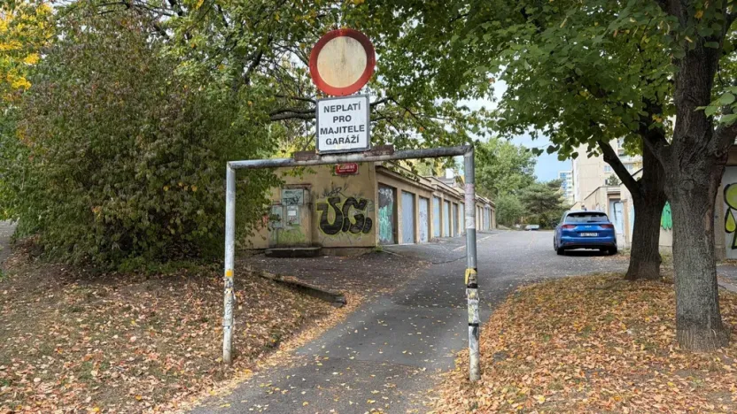 Prodej garáže, Praha - Strašnice, Limuzská, 16 m2