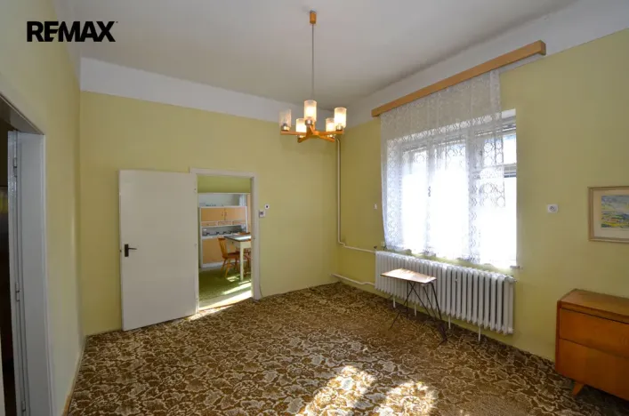 Prodej obchodního prostoru, Uničov, Litovelská, 90 m2