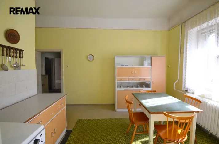 Prodej obchodního prostoru, Uničov, Litovelská, 90 m2