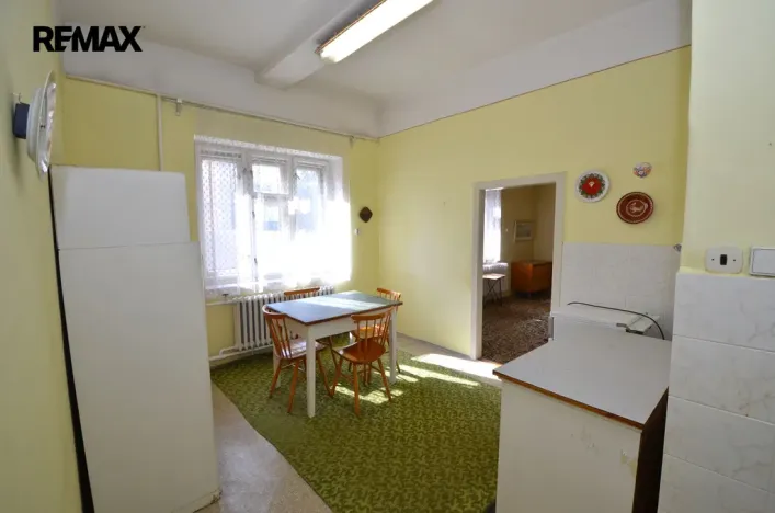 Prodej obchodního prostoru, Uničov, Litovelská, 90 m2