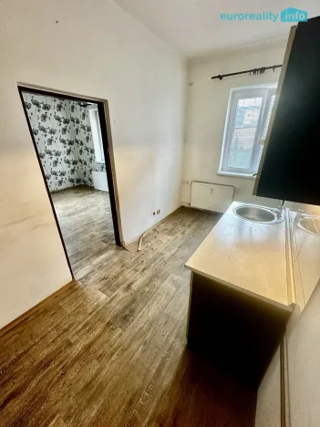 Prodej bytu 1+1, Nejdek, sídliště 9. května, 40 m2