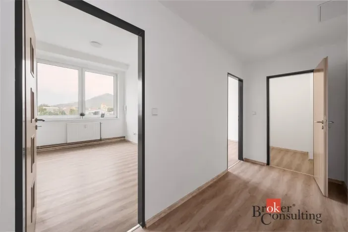 Pronájem bytu 2+kk, Mlékojedy, 57 m2