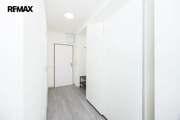 Pronájem bytu 2+1, Hradec Králové - Slezské Předměstí, Brandlova, 55 m2