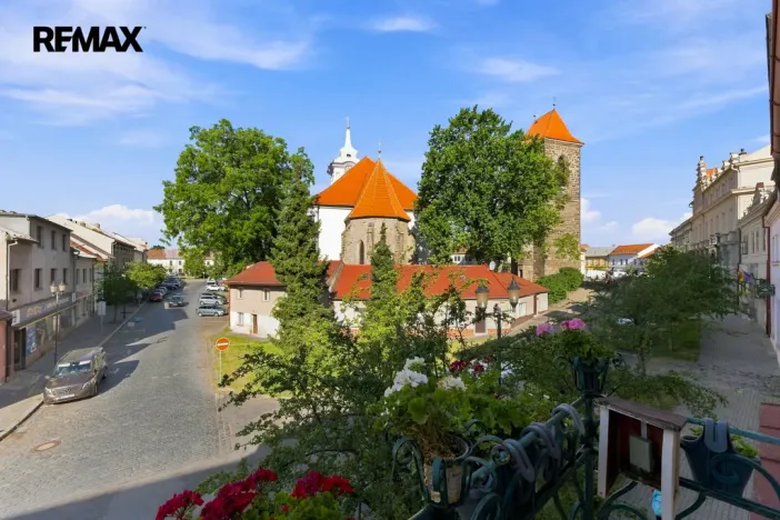 Prodej rodinného domu, Český Brod, nám. Arnošta z Pardubic, 150 m2