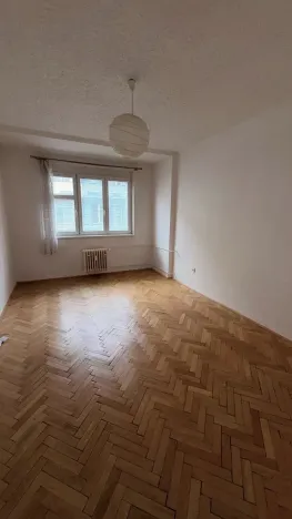 Pronájem bytu 2+1, Pardubice, Sladkovského, 75 m2
