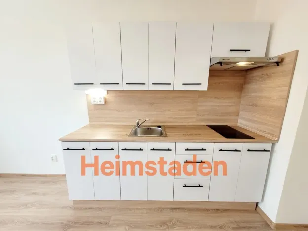 Pronájem bytu 1+kk, Havířov - Město, Dělnická, 21 m2