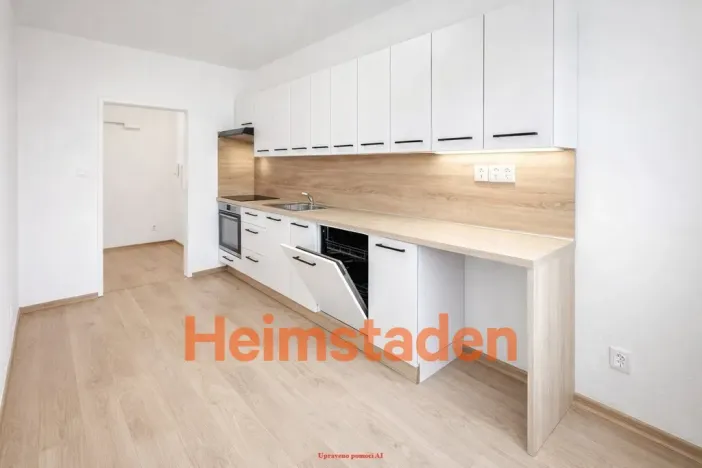 Pronájem bytu 2+1, Ostrava - Poruba, Hlavní třída, 65 m2