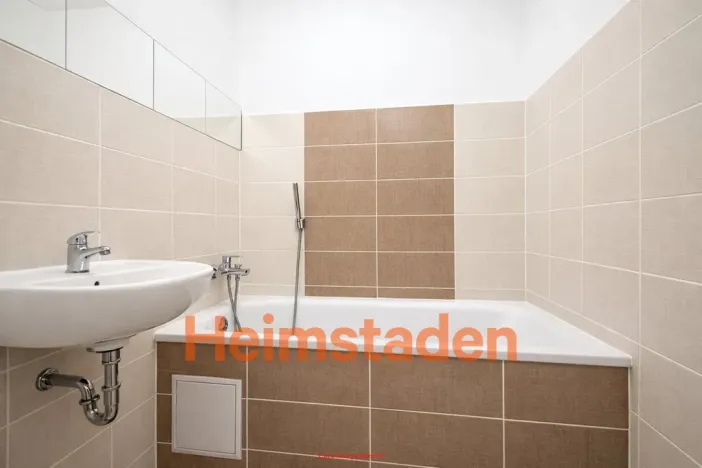 Pronájem bytu 2+kk, Ostrava - Poruba, Opavská, 53 m2